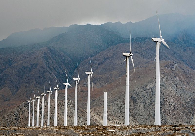 大型風(fēng)力發(fā)電機(jī)的高度有多少米？